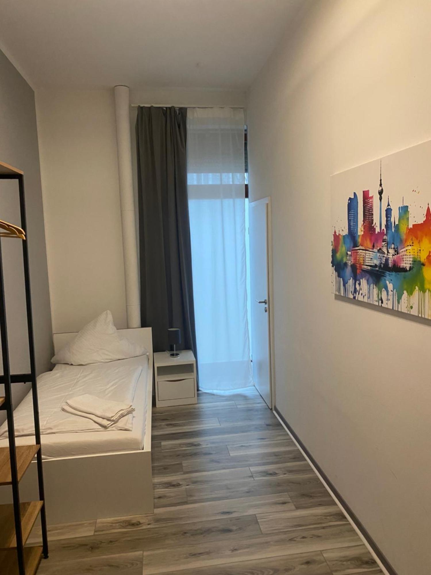 City-Apartment Timeless- Frisch Renoviert Берлін Екстер'єр фото